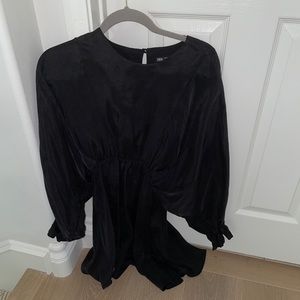 Zara batwing black dress size small